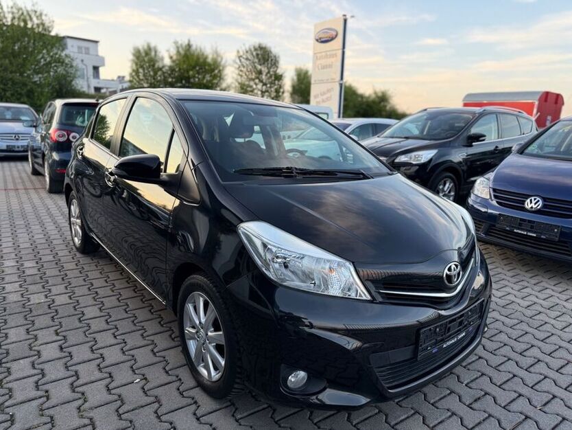Yaris