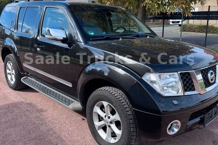 Nissan Pathfinder 272.000 km 4.900 &euro; Landsberg 06188