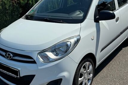 Hyundai i10 173.100 km 2.599 &euro; Remagen 53424