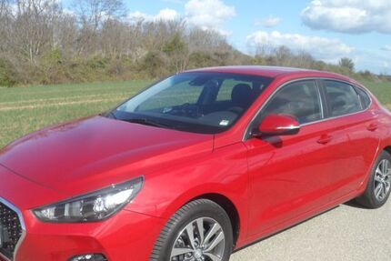 Hyundai i30 62.000 km 14.700 &euro; Weingarten 76356