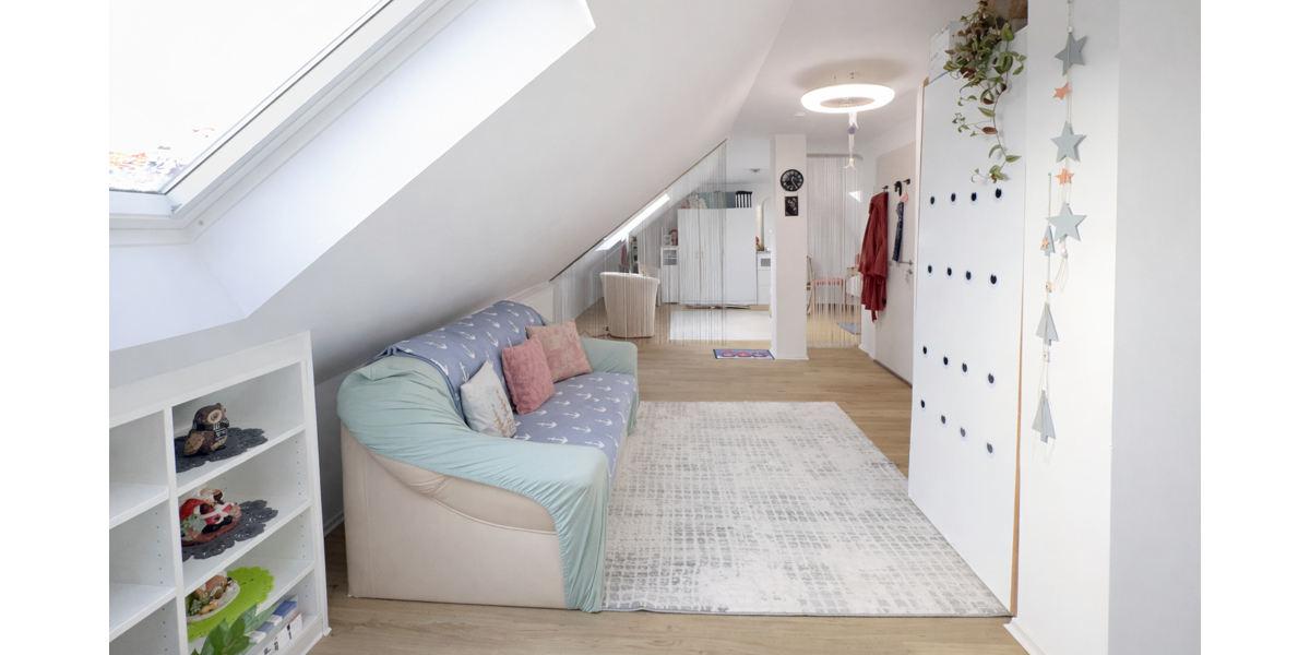 helle 1,5 Zimmer Dachgeschosswohnung für Kapitalanleger - Dachgeschoßwohnung Ulm / Gögglingen Gögglingen | Angebot:24510573