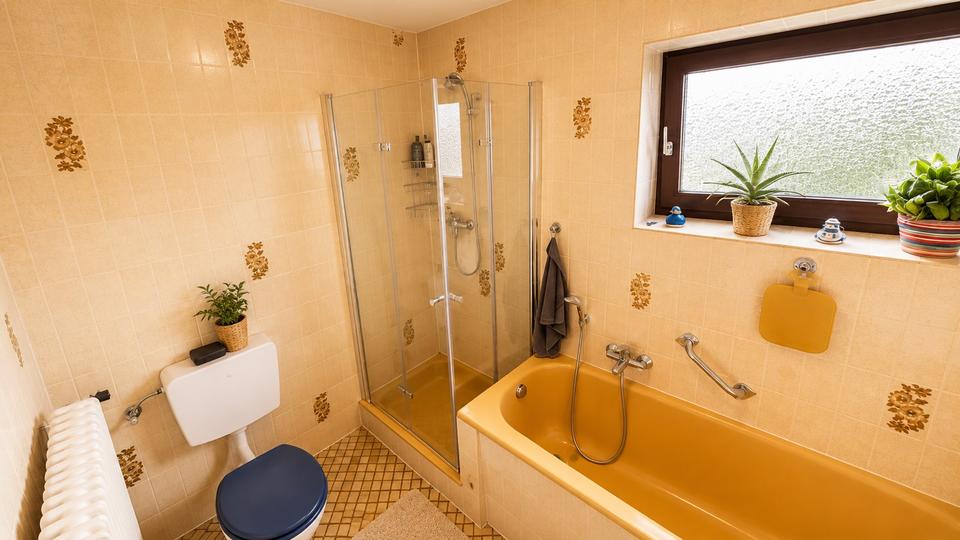 Dachgeschoßwohnung Bünde - 3 Zimmer, 78 m&sup2;, 199.000&euro; | Angebot:26865124