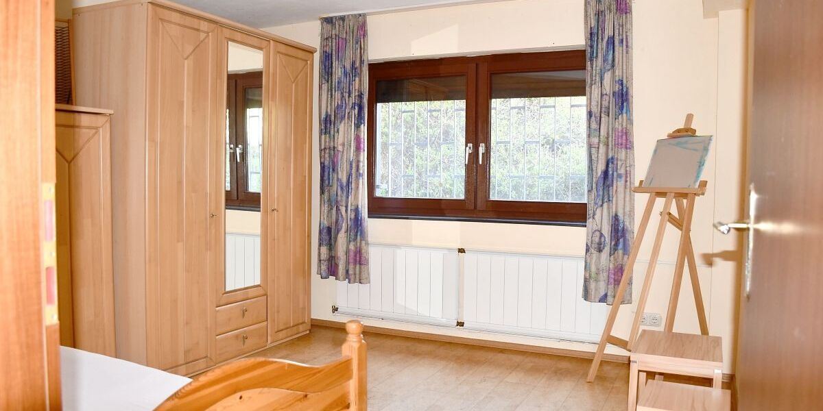 **RESERVIERT** Freistehendes Einfamilienhaus mit Gartenidylle in Seeheim-Jugenheim - Einfamilienhaus Seeheim-Jugenheim Bergstraße | Angebot:26286081