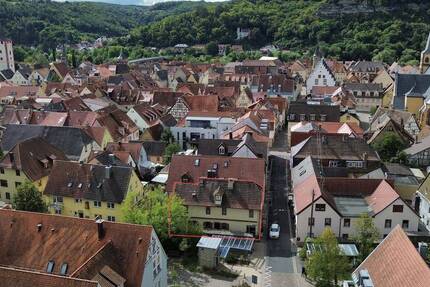 Haus Karlstadt - 6 Zimmer, 106 m&sup2;, 98.000&euro; | Angebot:25743797