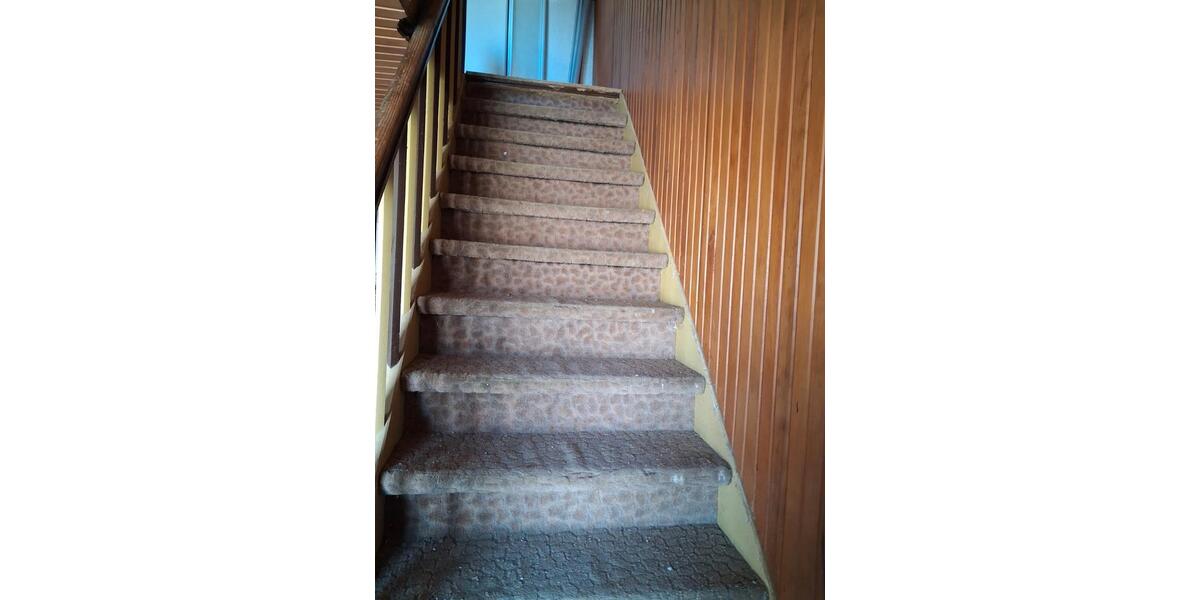 Einfamilienhaus Bad Lauterberg im Harz - 10 Zimmer, 280 m&sup2;, 175.000&euro; | Angebot:26039790