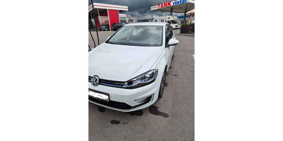 VW Golf 97.100 km 13.200 &euro; Laaber 93164