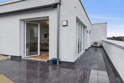 Moderne Penthouse- Wohnung in Speicher mit luxuriöser Ausstattung! 2 zimmer