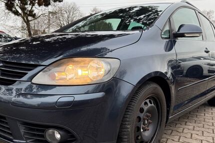 VW Golf 247.000 km 2.222 &euro; München 81243