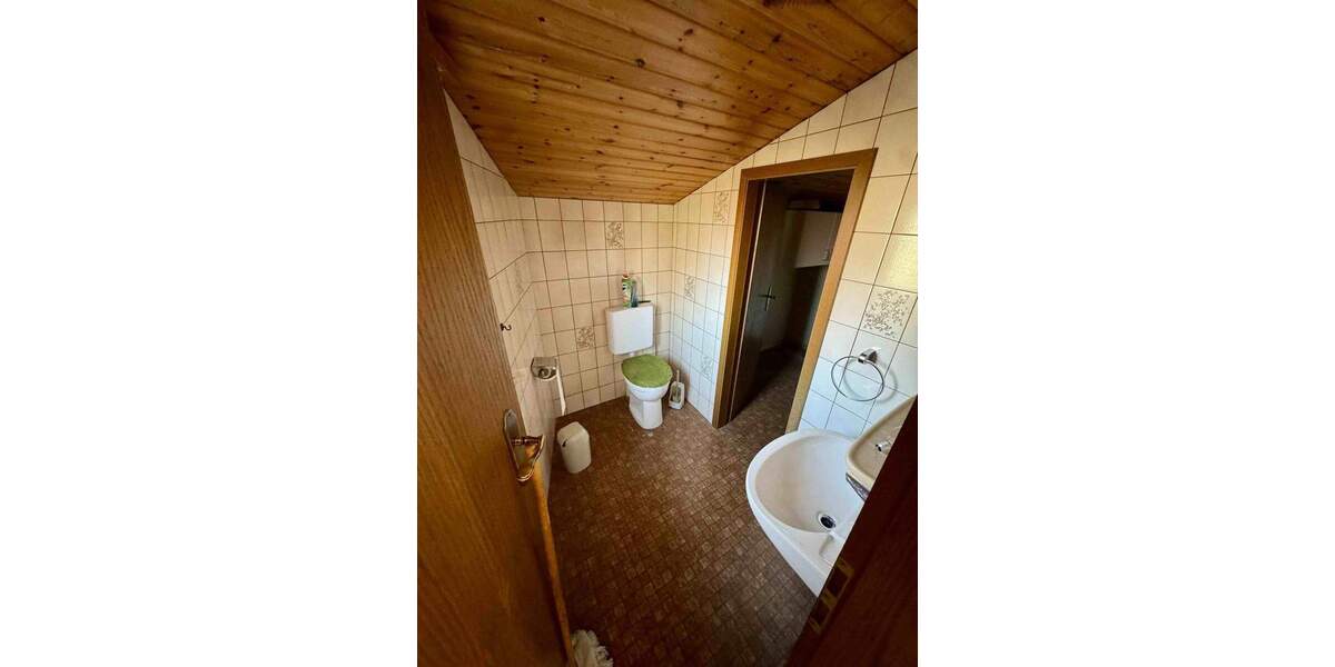 Einfamilienhaus Bad Gandersheim Gehrenrode - 8 Zimmer, 150 m&sup2;, 99.000&euro; | Angebot:25744222