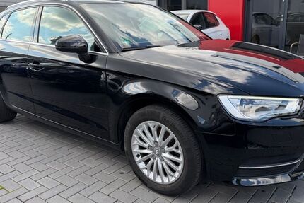Audi A3 138.210 km 13.700 &euro; FRANKFURT AM MAIN 60488