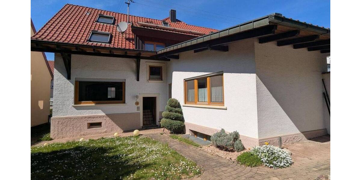 Mehrfamilienhaus, Wohnhaus Hohberg Hofweier - 7 Zimmer, 208 m&sup2;, 520.000&euro; | Angebot:26379812