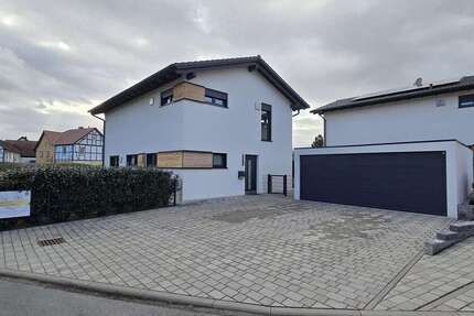 Haus Harth-Pöllnitz Pöllnitz - 5 Zimmer, 140 m&sup2;, 1.900&euro; | Angebot:24439977