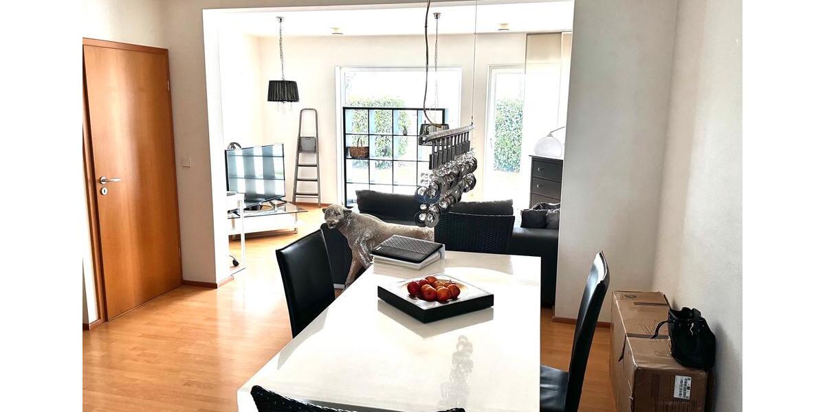 Modernes Reihenmittelhaus mit traumhaftem Grünblick & Terrasse 3.5 zimmer