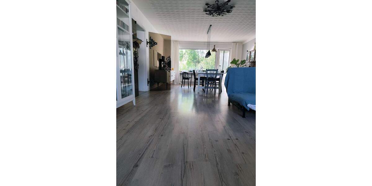 Zweifamilienhaus mit Gewerbeeinheit in Riegelsberg-OT zu verkaufen 1 zimmer