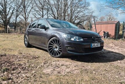 VW Golf 77.587 km 14.000 &euro; Boizenburg 19258