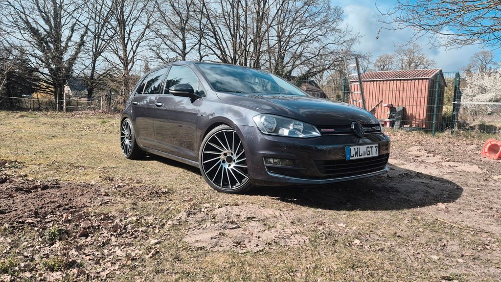 VW Golf 77.587 km 15.000 &euro; Boizenburg 19258