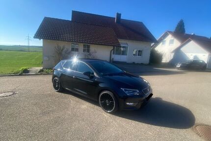 Seat Leon 122.000 km 15.500 € Horb 72160