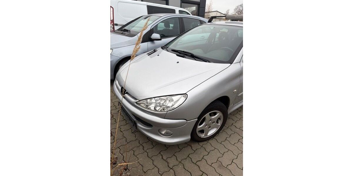 Peugeot 206 137.000 km 1.590 &euro; Ahrensburg 22926