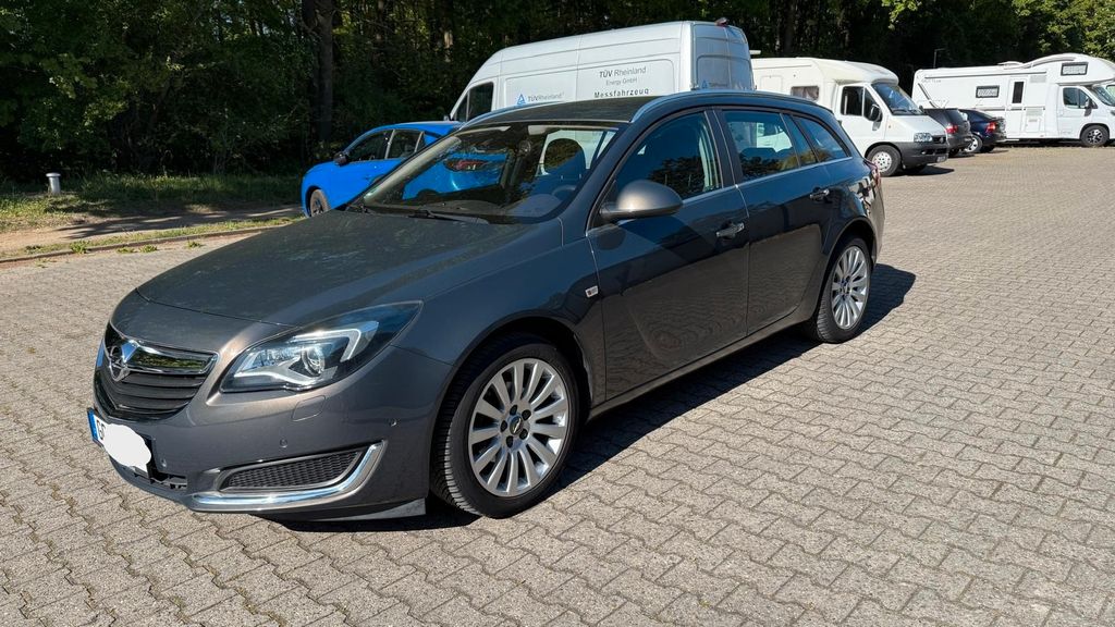 Opel Insignia 67.000 km 10.500 &euro; Nauheim 64569