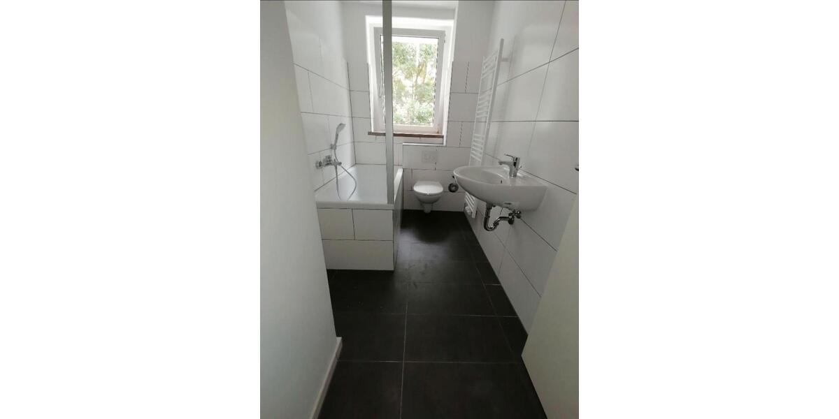 Etagenwohnung Seehausen (Altmark) - 3 Zimmer, 58 m&sup2;, 330&euro; | Angebot:26663792