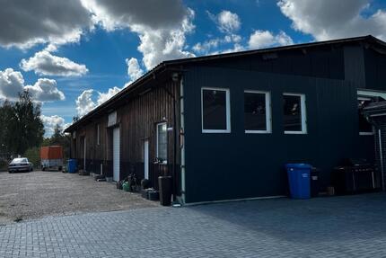 Industriehalle mit Bungalow in Isenbüttel zimmer
