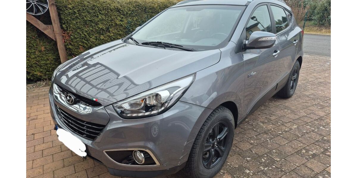 Hyundai ix35 103.000 km 9.700 &euro; Itzgrund 96274