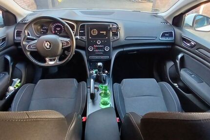 Renault Megane 143.000 km 9.250 &euro; Grefrath 47929