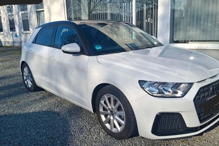 Audi A1 77.000 km 17.000 &euro; Zeitz 06711