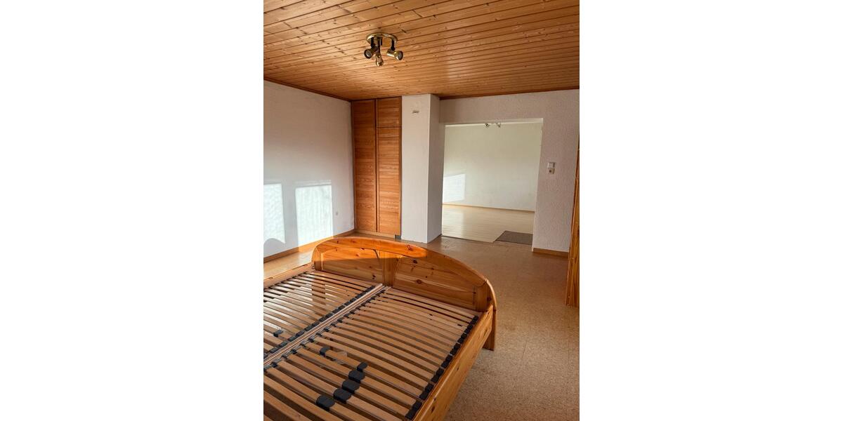 Erdgeschoßwohnung Bad Kissingen - 4 Zimmer, 77 m&sup2;, 650&euro; | Angebot:26525688