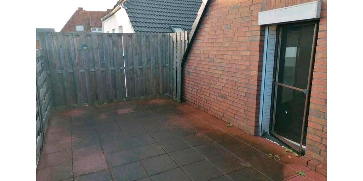Einfamilienhaus Wesselburen - 3 Zimmer, 110 m&sup2;, 150.000&euro; | Angebot:25980232