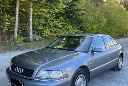 Audi A8 219.000 km 5.900 &euro; Freyung 94078