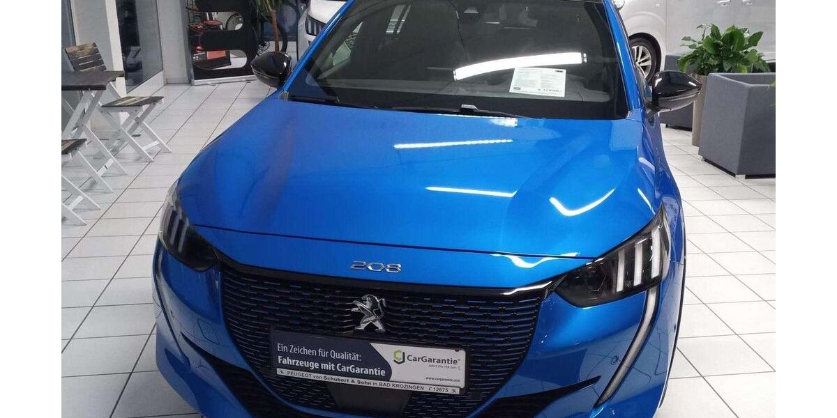Peugeot 208 41.500 km 17.990 &euro; Bad Krozingen 79189