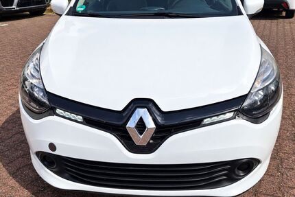 Renault Clio 10.000 km 8.250 &euro; Kelsterbach 65451