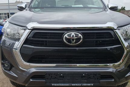 Toyota Hilux 2.500 km 49.890 &euro; Beckum 59269