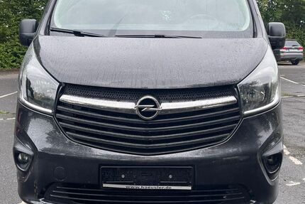 Opel Vivaro 182.092 km 8.899 &euro; Limburg 65549