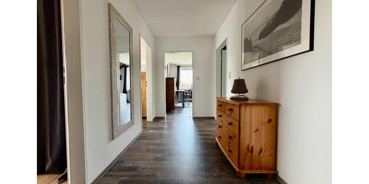 Dachgeschoßwohnung Heide - 3 Zimmer, 79 m&sup2;, 125.000&euro; | Angebot:27098579