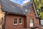 Modernes Friesenhaus,182qm Wfl., 5 Zimmer, Wärmepumpe, von Privat