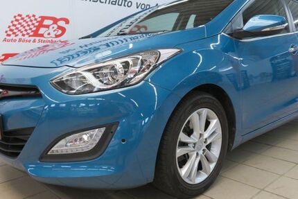 Hyundai i30 87.000 km 10.400 &euro; Frohburg 04654