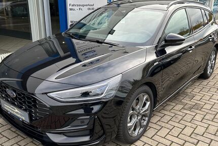 Ford Focus 15.252 km 26.990 &euro; Bernburg 06406
