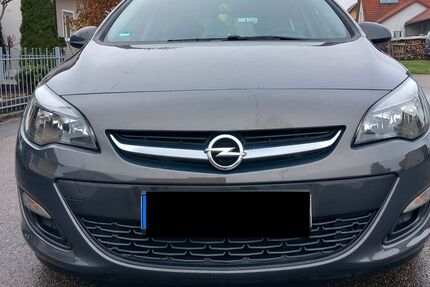 Opel Astra 141.000 km 5.900 &euro; Königsmoos 86669