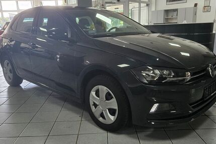 VW Polo 82.000 km 10.990 &euro; Limburg an der Lahn 65556
