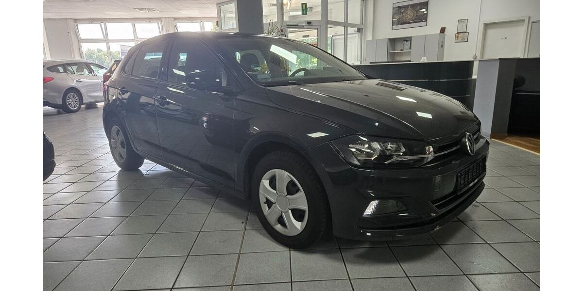 VW Polo 82.000 km 10.990 &euro; Limburg an der Lahn 65556