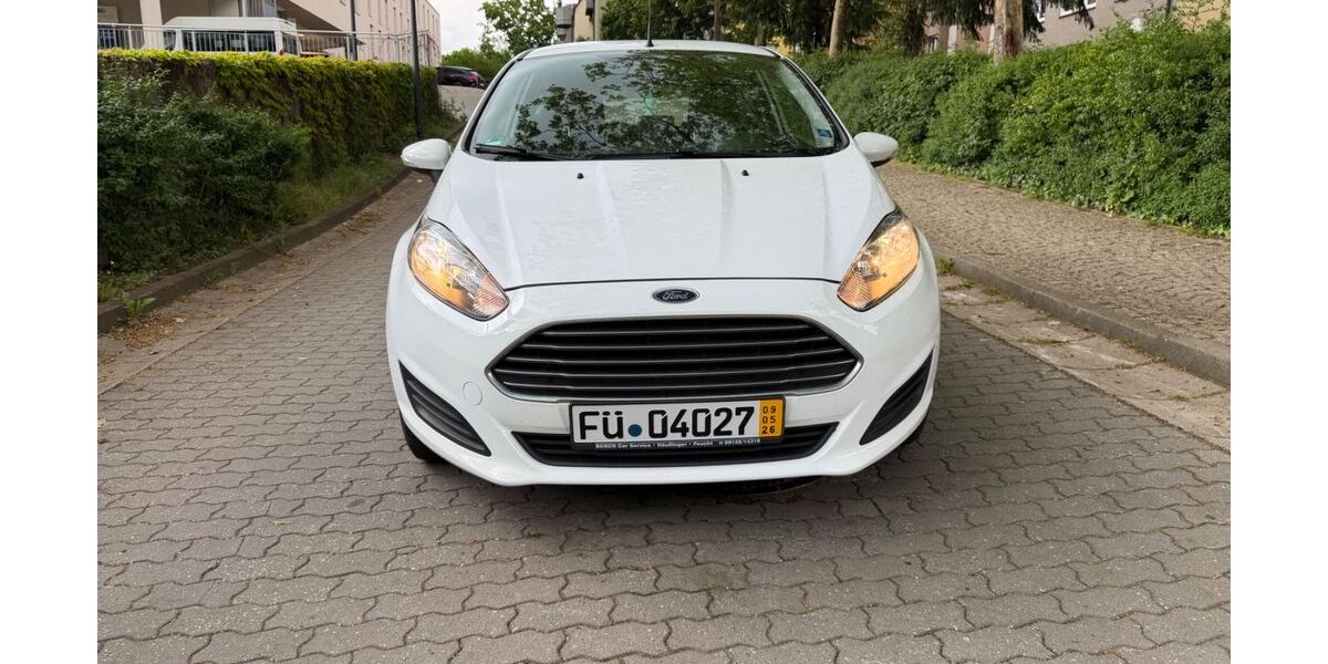 Ford Fiesta 125.000 km 3.900 &euro; fürth 90765