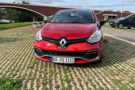 Renault Clio 122.948 km 10.500 &euro; Krefeld 47800