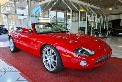 Jaguar XKR