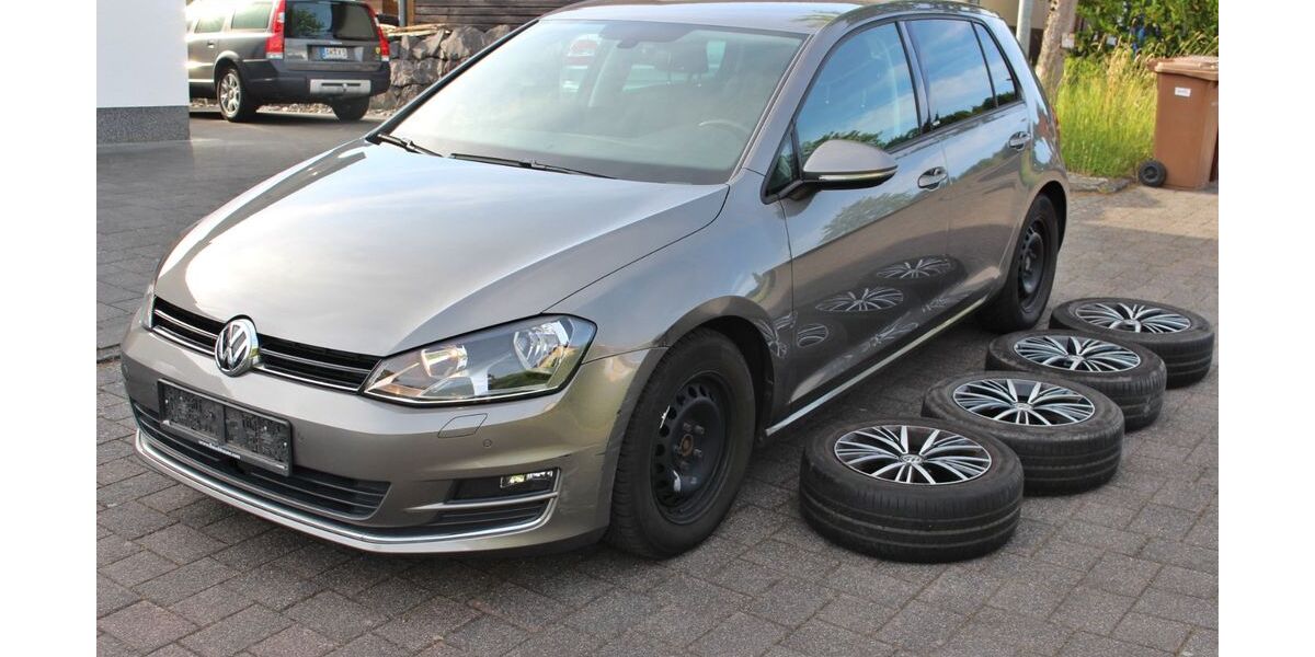 VW Golf 112.936 km 10.300 &euro; Reiferscheid 57632