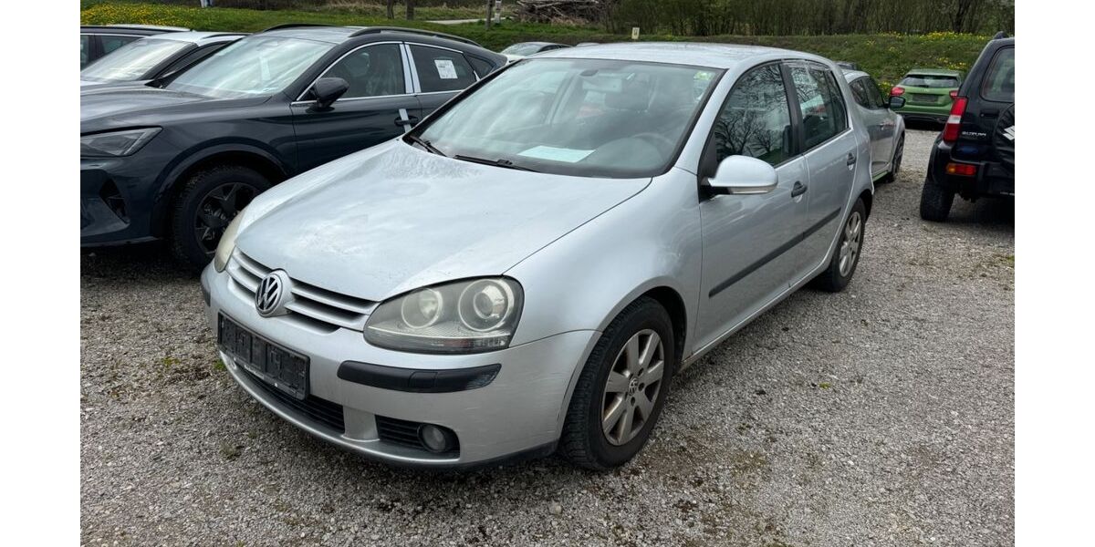 VW Golf 186.000 km 2.200 &euro; Waldkraiburg 84478