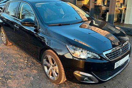 Peugeot 308 134.892 km 8.495 &euro; Stuhr 28816