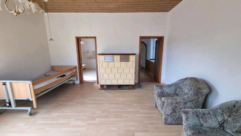 Einfamilienhaus Pausa-Mühltroff Mühltroff - 5 Zimmer, 145 m&sup2;, 1.100&euro; | Angebot:26286416