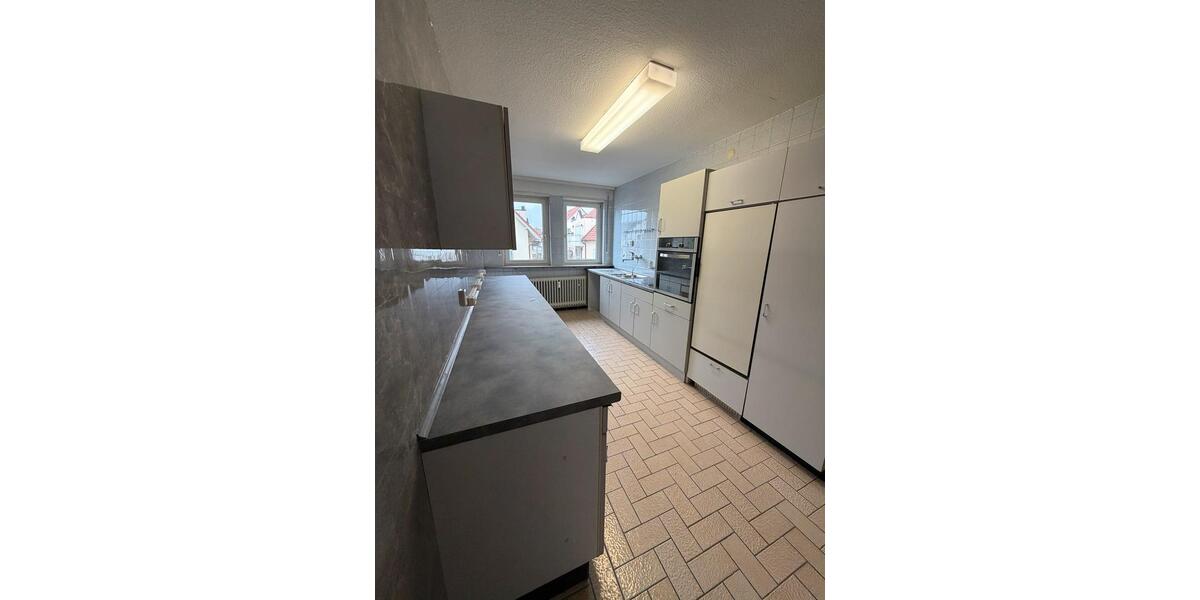 Etagenwohnung Rutesheim - 5 Zimmer, 123 m&sup2;, 1.350&euro; | Angebot:25393821